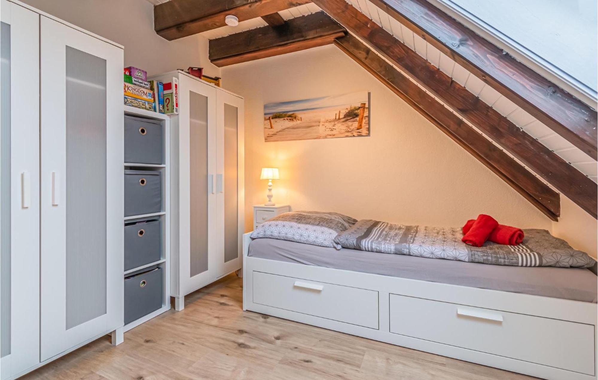 Cozy Apartment In Friedrichskoog With Kitchen Екстер'єр фото