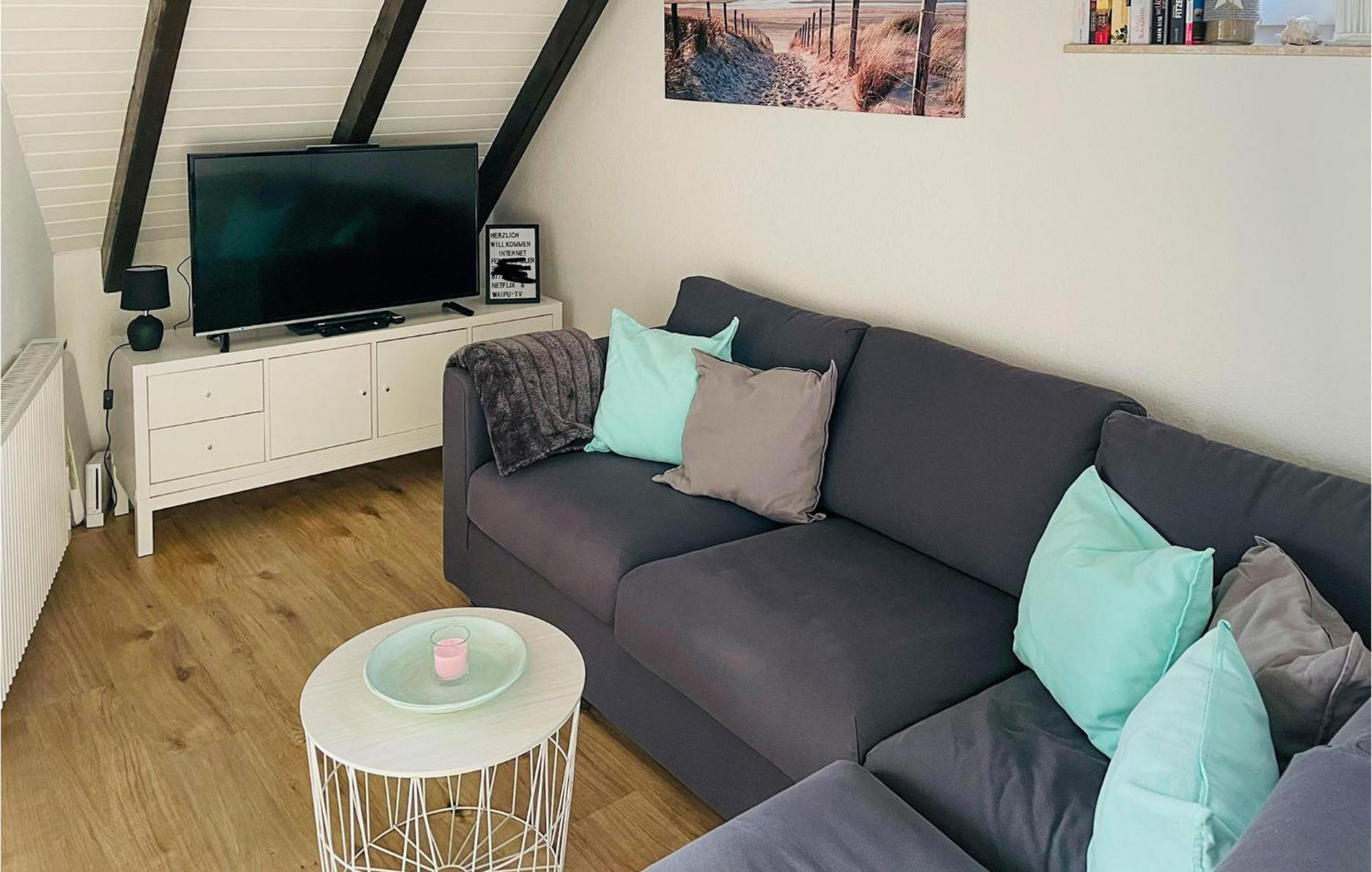 Cozy Apartment In Friedrichskoog With Kitchen Екстер'єр фото